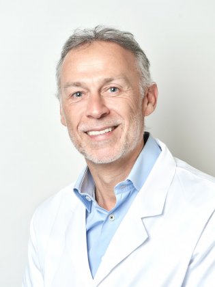 Dr T. Zerah